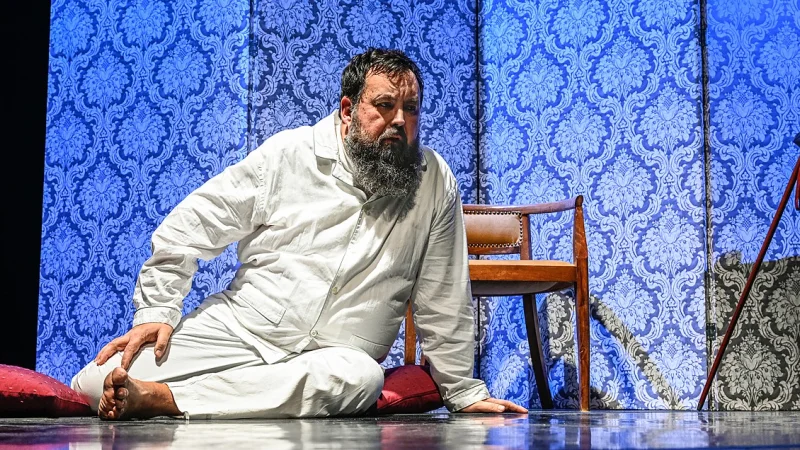 Kurtheater 26_27 - Bild Kurgast